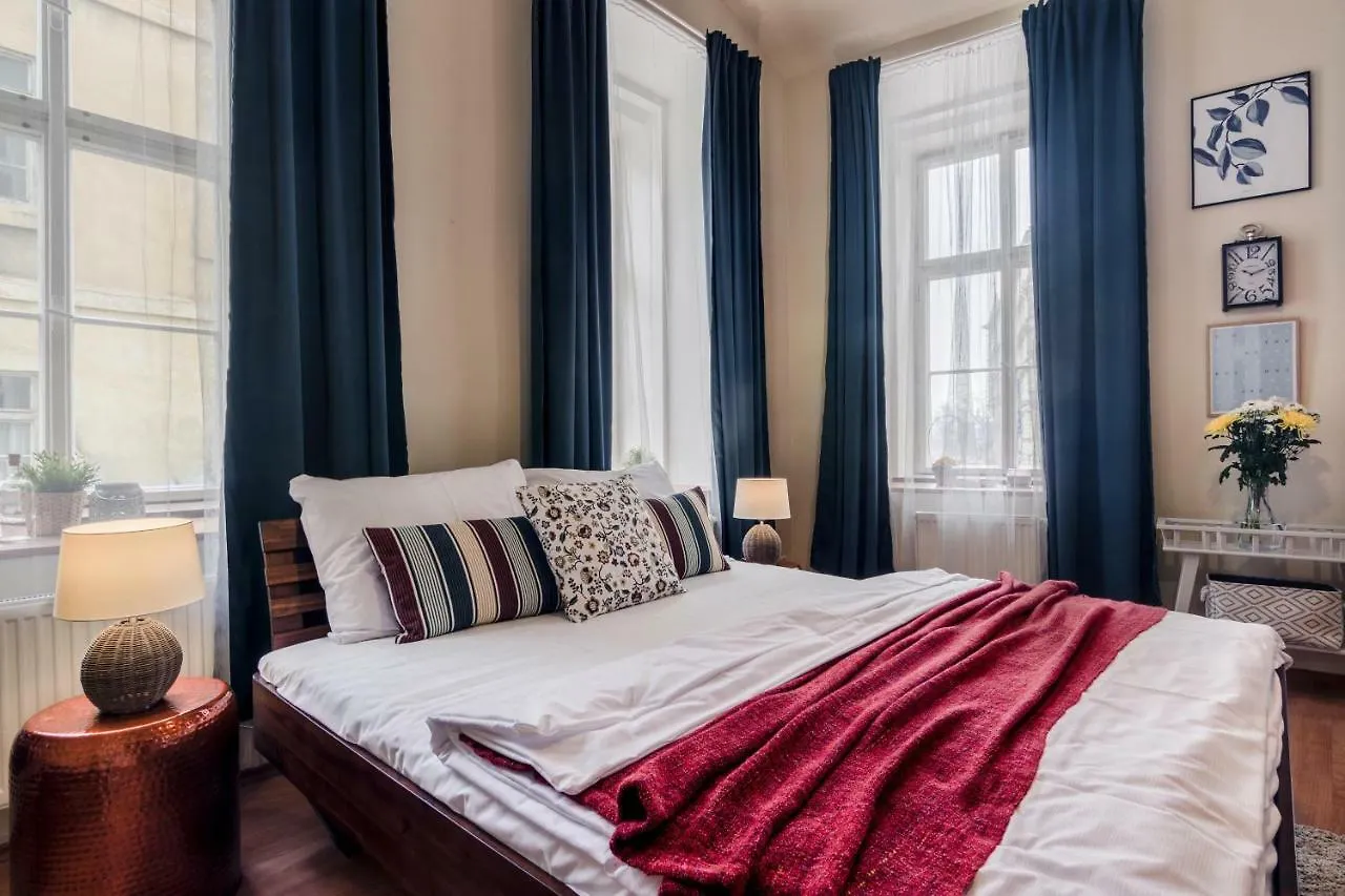 Prague Apt Near Charles Bridge By Michal&Friends 0*,