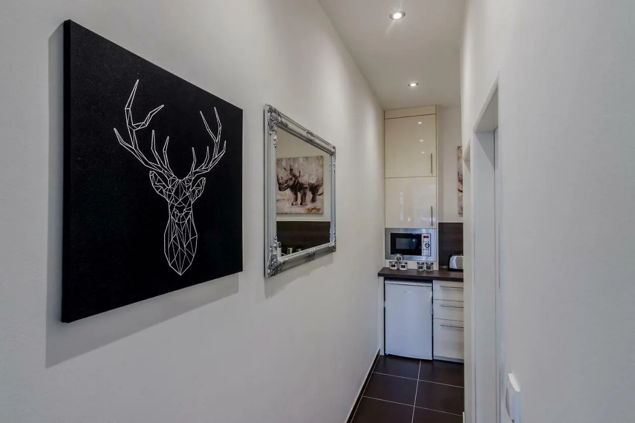 Prague Apt Near Charles Bridge By Michal&Friends